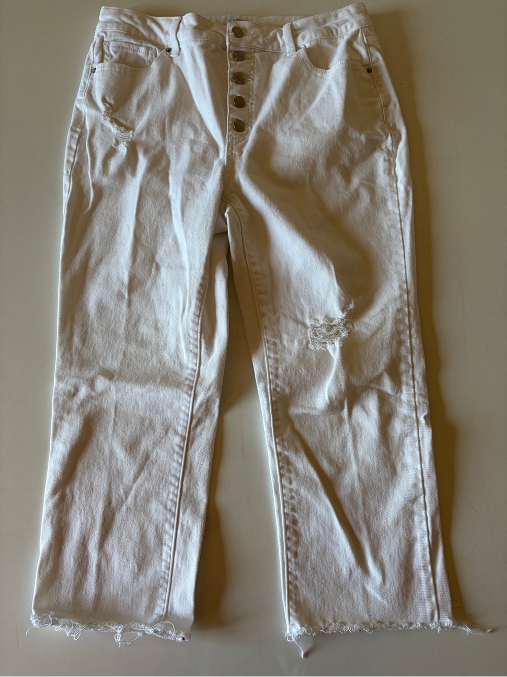 Time and Tru Size 14 high Rise White Denim Distressed ankle Jeans Cotton Spandex